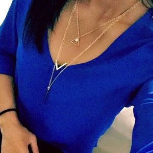 ✨✨ Gold layered triangle chain necklace ✨✨